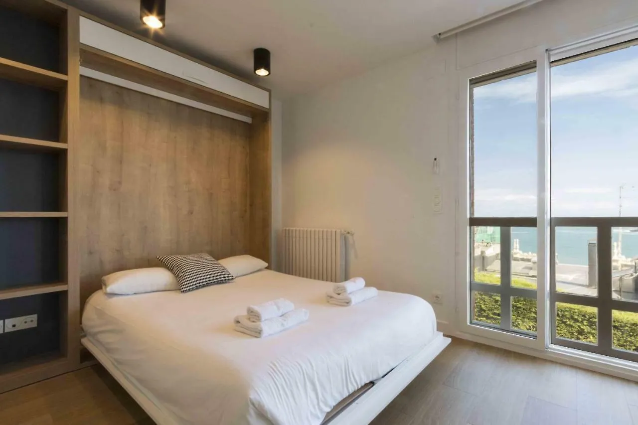 The Rentals Collection - Treasure San Sebastian Apartment